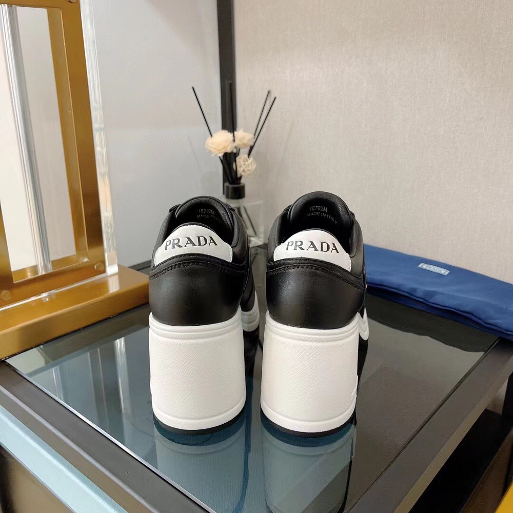 Ботинки Prada
