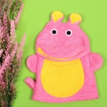 Мочалка-варежка для тела детская «Water Magic - Бегемотик Лэсси», цвет розовый, 17*23 см (ZIP пакет)