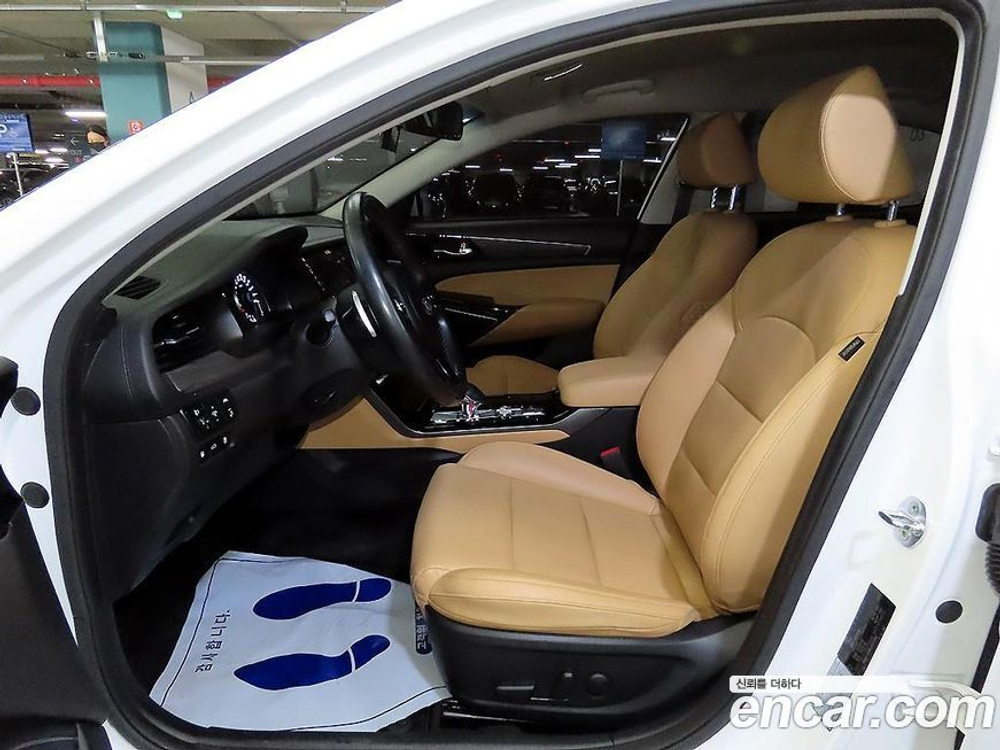 Kia K7 (Cadenza) Premier 2.5 GDI Noblesse (06.2020)