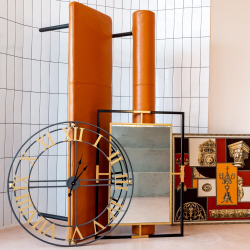 Настенное зеркало Авангард Объект мечты