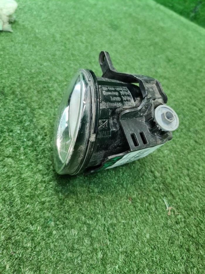 ПТФ левая Toyota Camry XV50 XV70 (2017-2021) LED