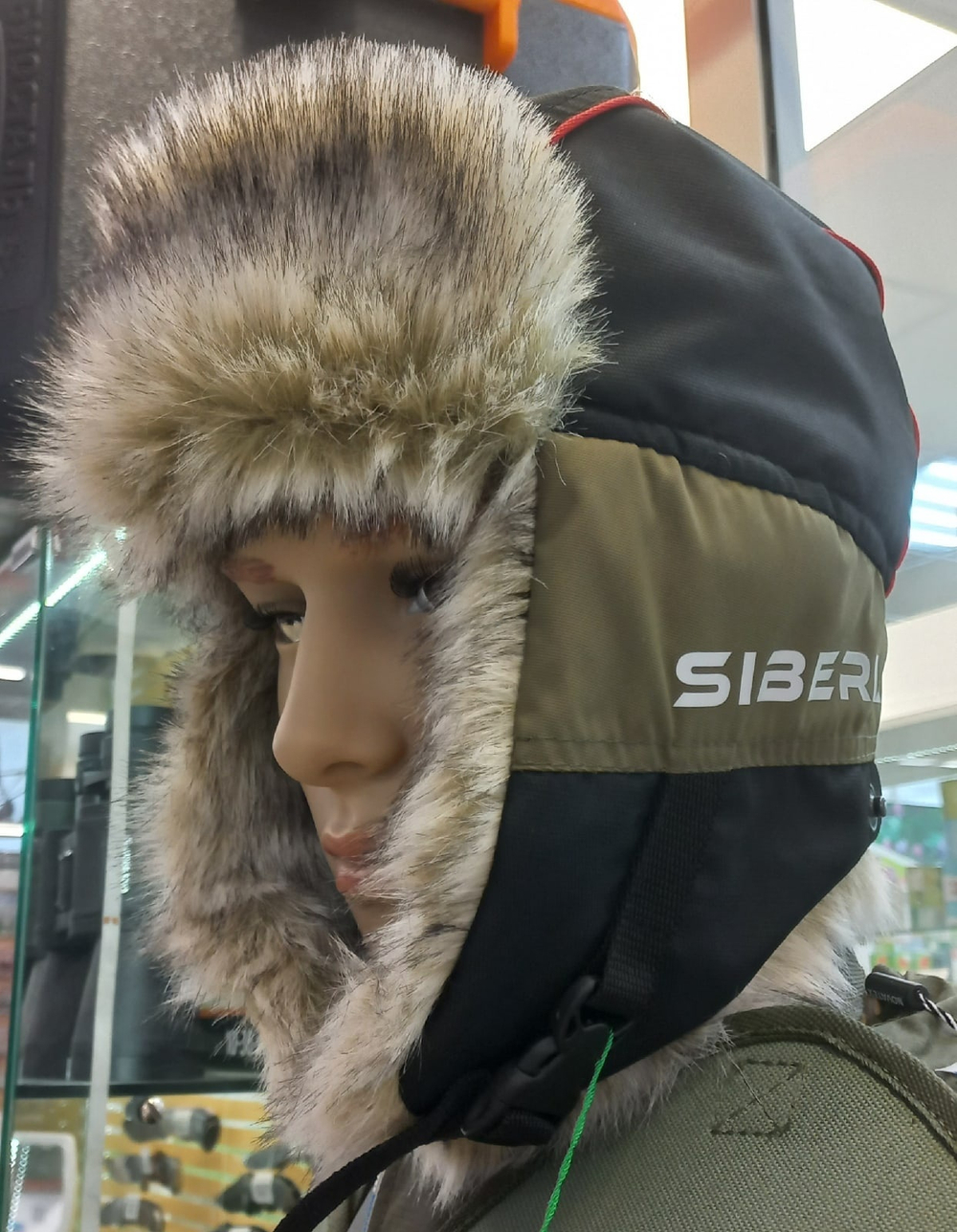 Шапка ушанка зимняя Siberia цвет Хаки/Черный ткань Breathable