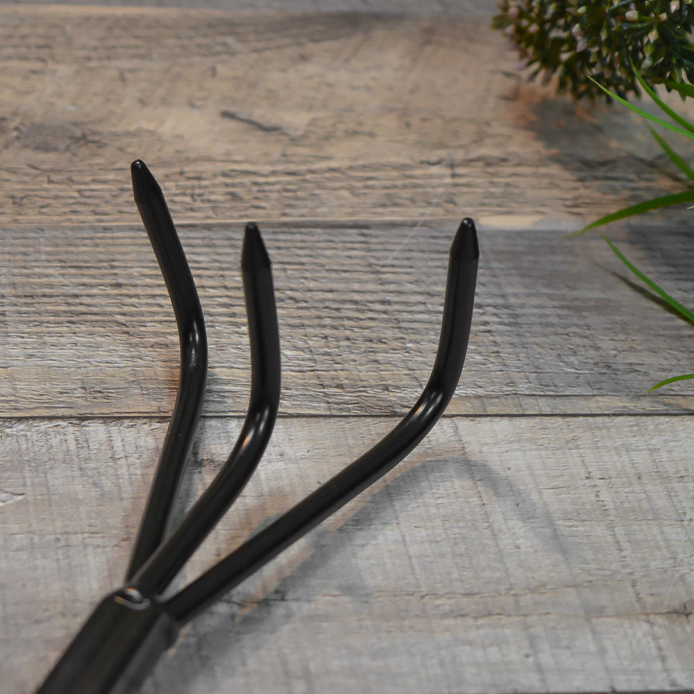 Рыхлитель 3-х зубый с телескопической ручкой 76*8см, пластик ABS, металл