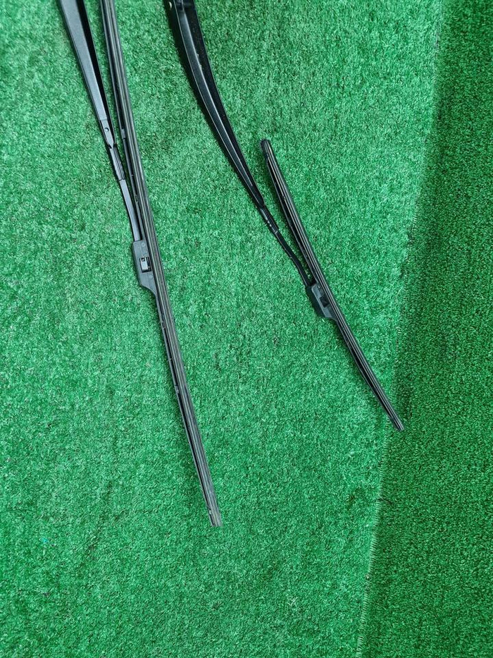 Поводок дворника Комплект Changan Uni-T (20-нв)