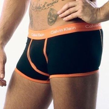 Мужские трусы боксеры чёрные с оранжевой резинкой Calvin Klein 365 Black Orange
