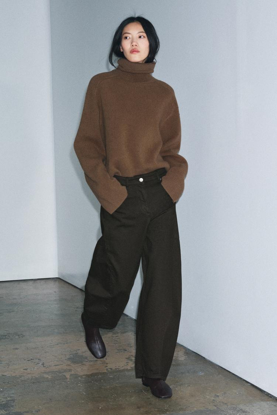 ZARA ДЖИНСЫ ZW COLLECTION ANKLE BALLOON СО СРЕДНЕЙ ПОСАДКОЙ, ШОКОЛАДНЫЙ