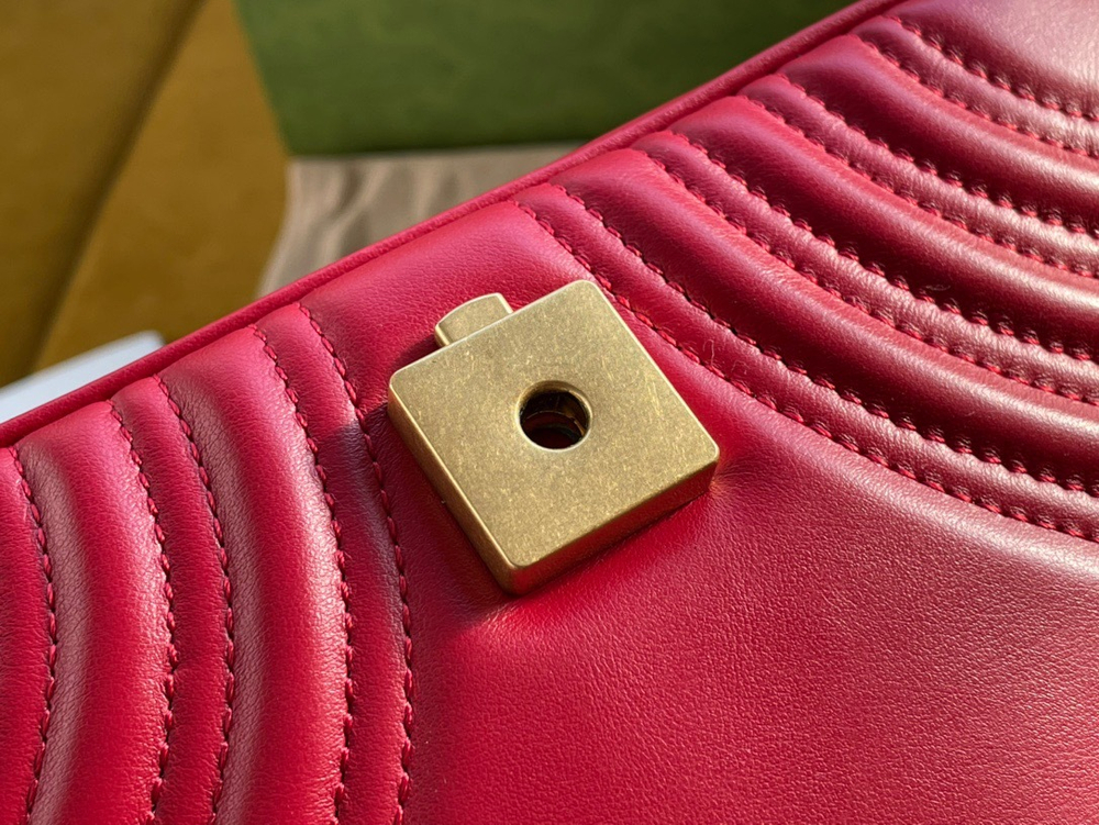 Gucci Marmont 22 cm