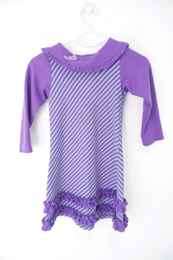 Платье практичное на 7 лет