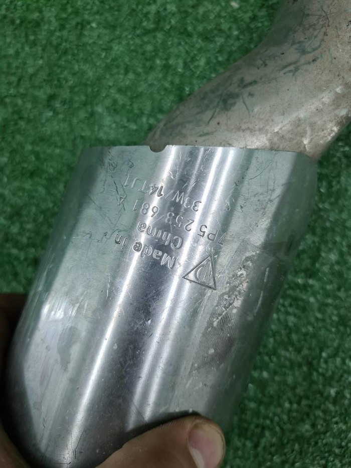 Насадка глушителя левая Porsche Cayenne 958 14-18