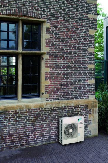 Сплит-система Daikin Seasonal Classic FCAG140A/RZQSG140LY1