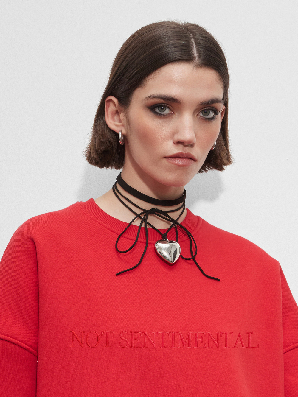 Свитшот Not Sentimental, Красный
