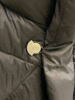 Пуховик Moncler