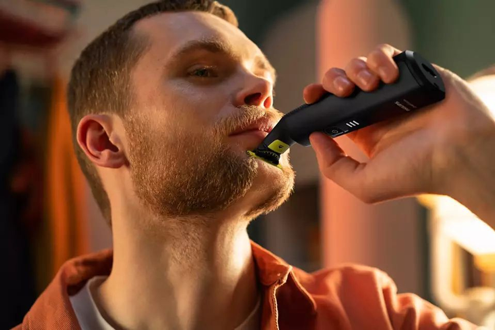 Триммер Philips OneBlade Pro 360 QP6541/15