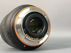 Sony F2.8 16-50 SSM