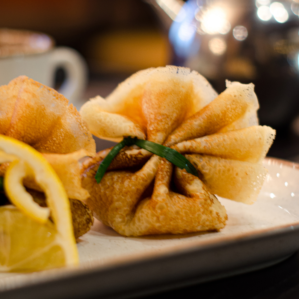 Блинчики со слабосоленой сёмгой