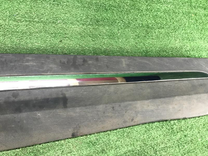 Накладка двери передняя Mercedes GLA H247 (20-нв)