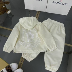 Детский спортивный костюм Moncler