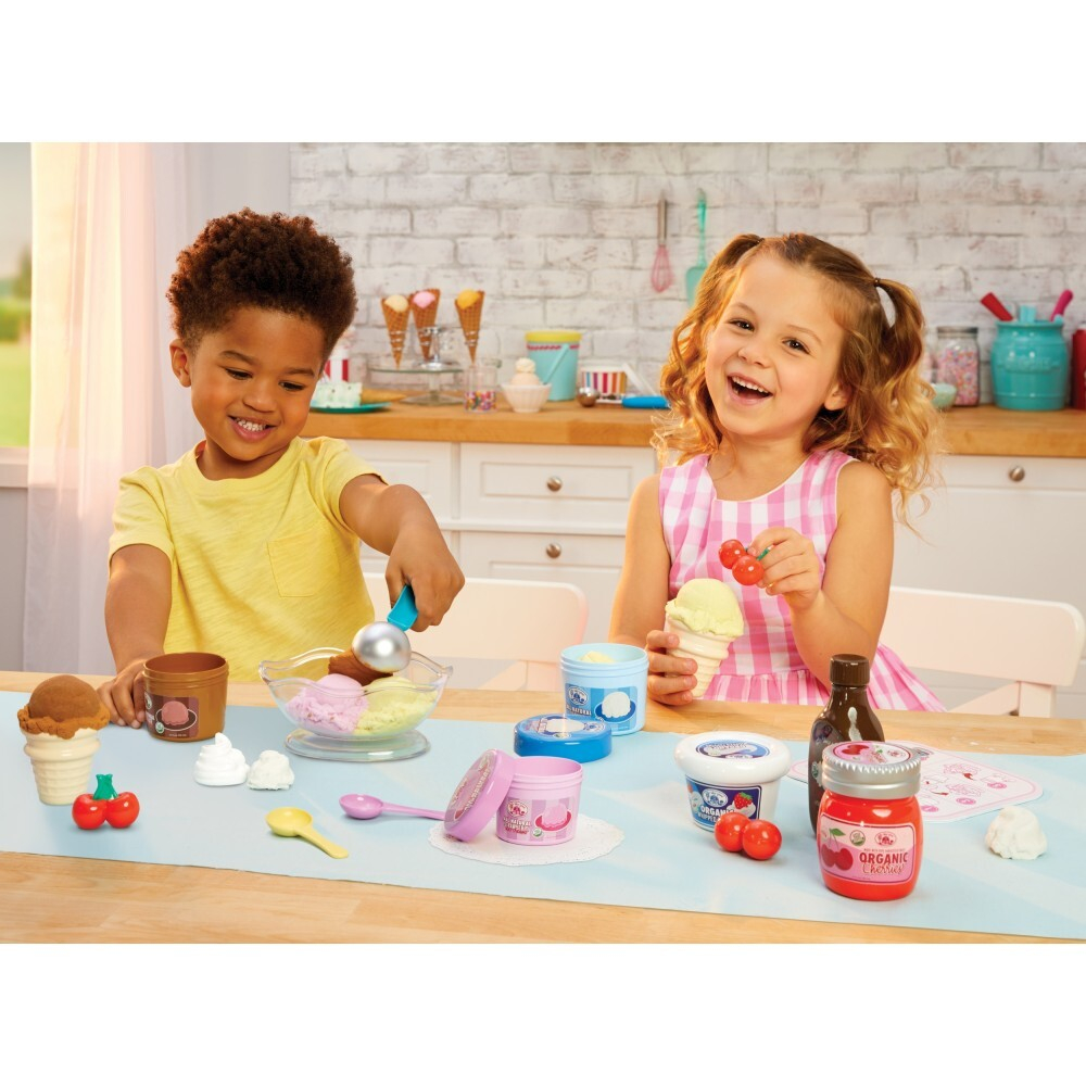 Little Tikes - Набор для приготовления мороженого Creative Chefs + 17 аксессуаров 639661 / артикул   639661  / GTIN 0507436339661