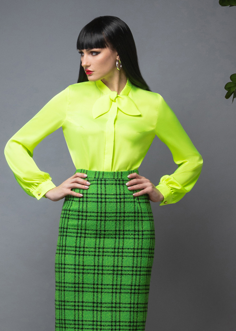 Блузка салатовая из Армани-шёлка 02-05-23 FW