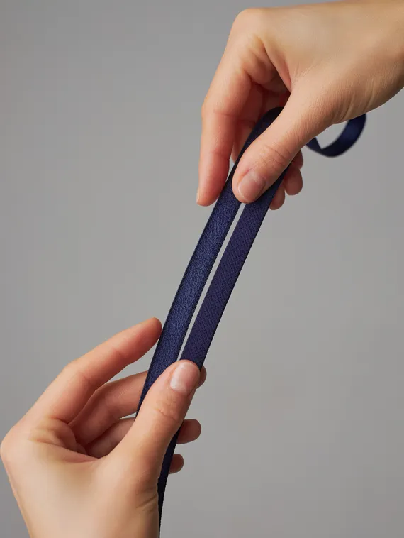 061 740/10 Бретель глянец Lauma 10 мм, темно-синий 061