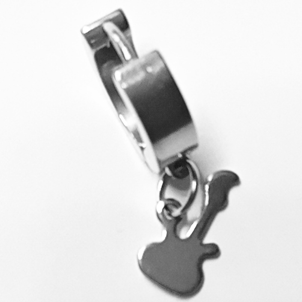 Серьга кольцо с подвеской "Гитара" (6х12мм) для пирсинга уха. Медицинская сталь. Цена за одну штуку!