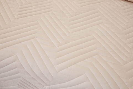 Покрывало 230х250 и 2 наволочки 50х70 Sofi De MarkO Мориц кремовое