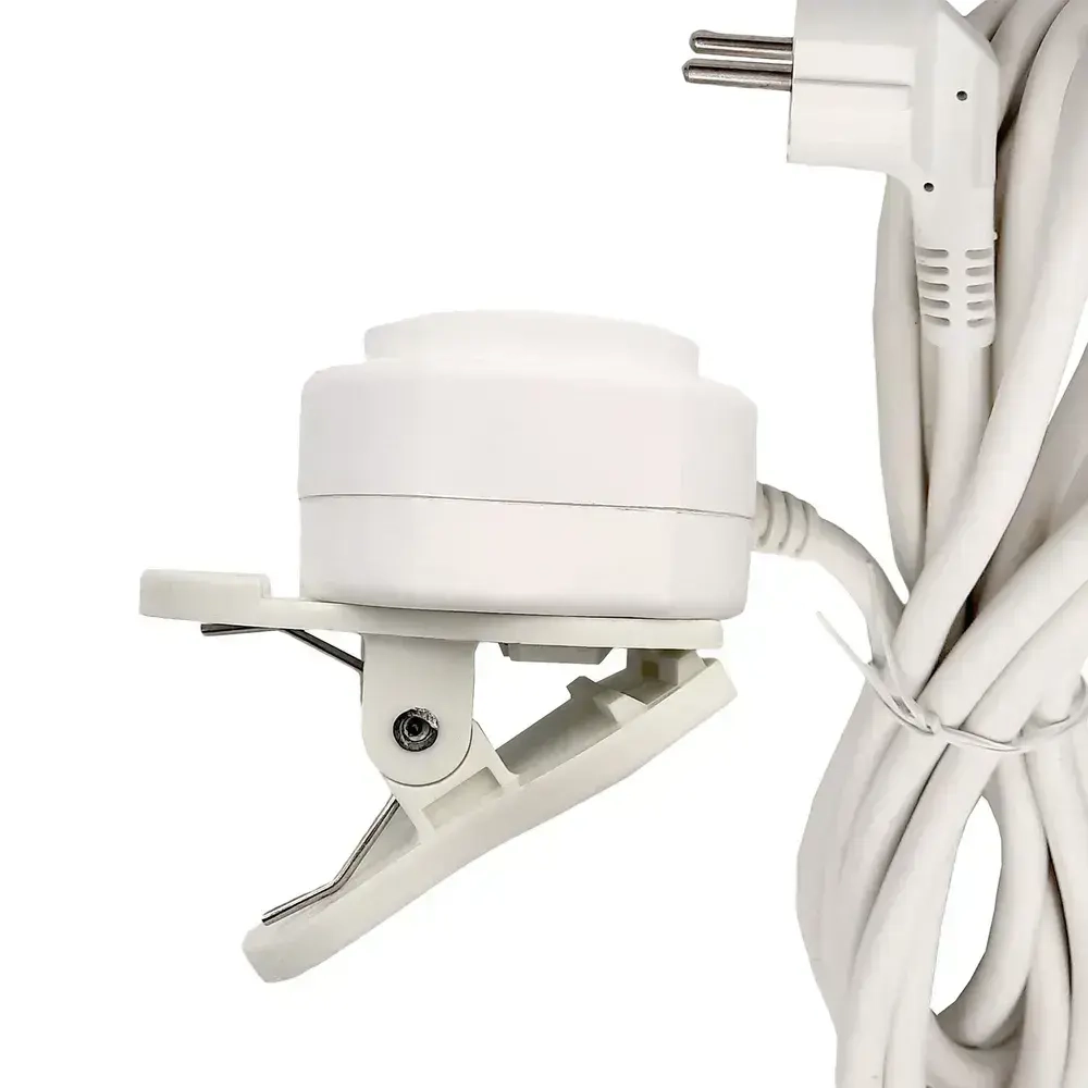 Удлинитель с прищепкой, длина шнура 3м., цвет белый