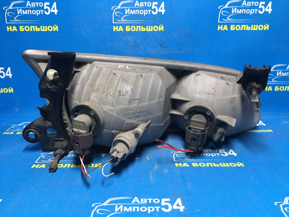 Фара передняя левая TOYOTA CAMRY GRACIA 1999-2001