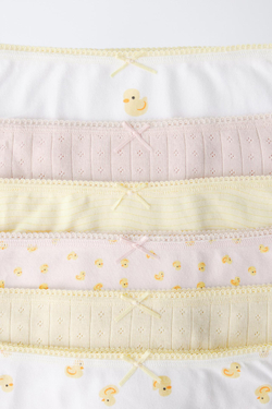 ZARA НАБОР ИЗ ШЕСТИ ТРУСОВ С ПРИНТОМ «УТЯТА», БЕЛЫЙ