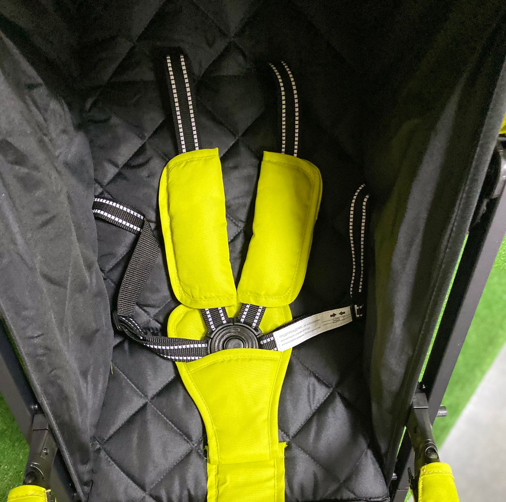 Коляска детская прогулочная Costa Tracy (lime/лайм) Артикул: T-06