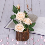 Цветочная композиция «Наедине с природой» 10*10*26см в деревянном кашпо, цвет персиковый