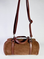 Женская замшевая сумка-бочонок цвета whisky