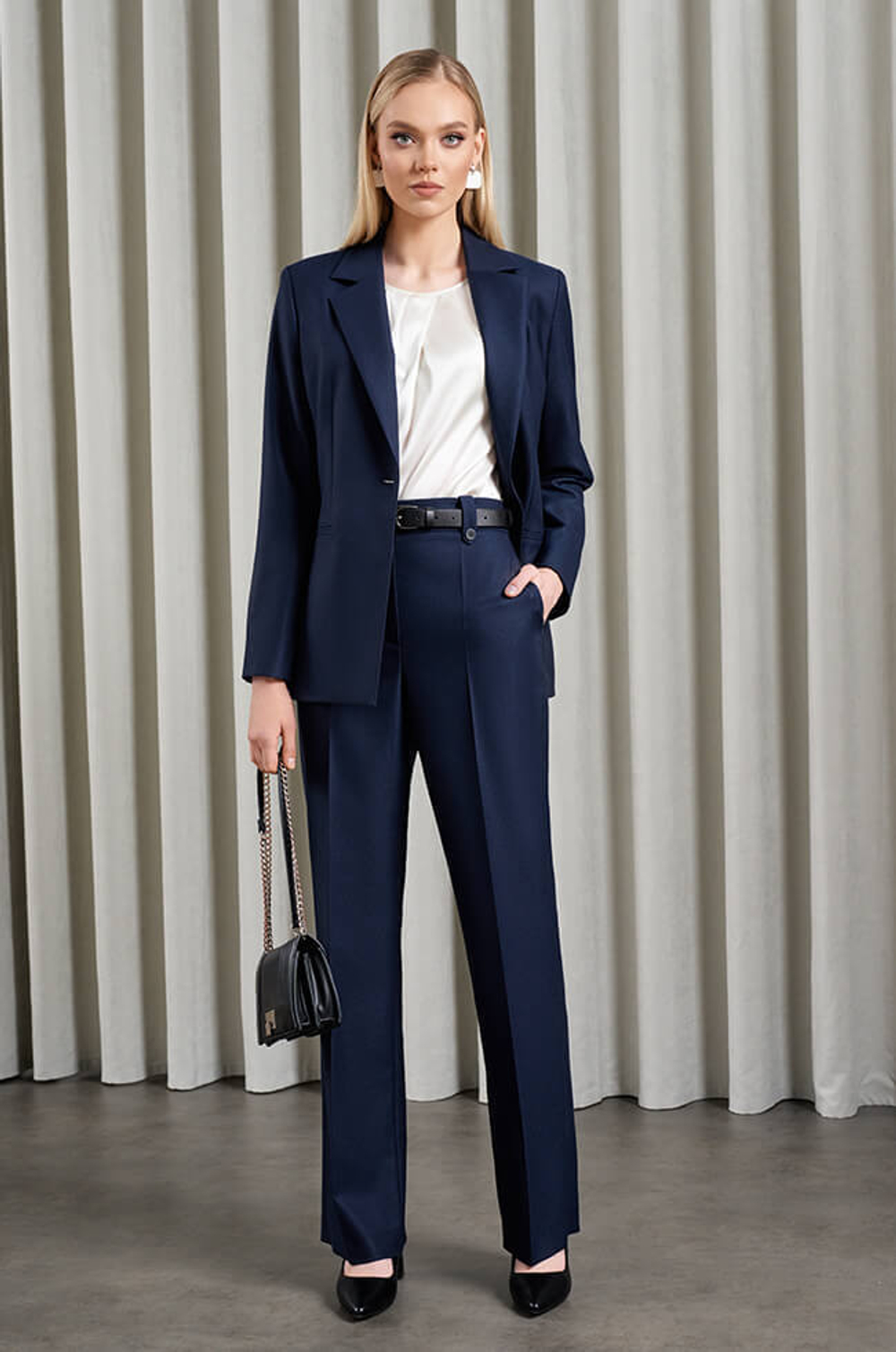 1838 Жакет женский (темно-синий)