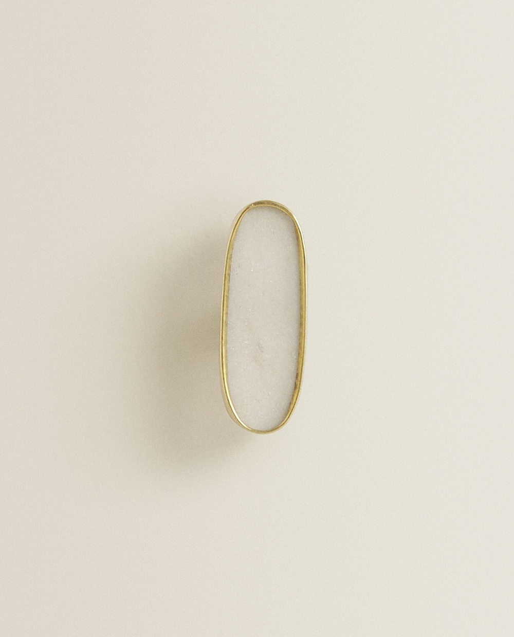 ZARA HOME ОВАЛЬНАЯ МЕБЕЛЬНАЯ РУЧКА ИЗ МРАМОРА (НАБОР ИЗ 2 ШТ.)