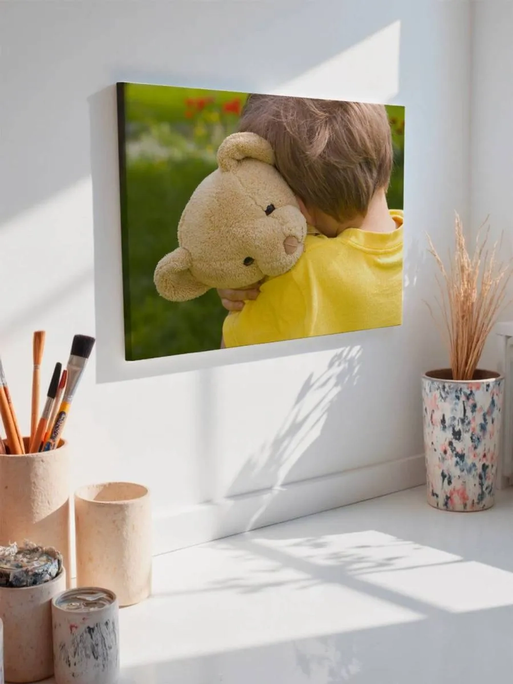 Картина на стену 40 X 50 Ребенок с игрушкой