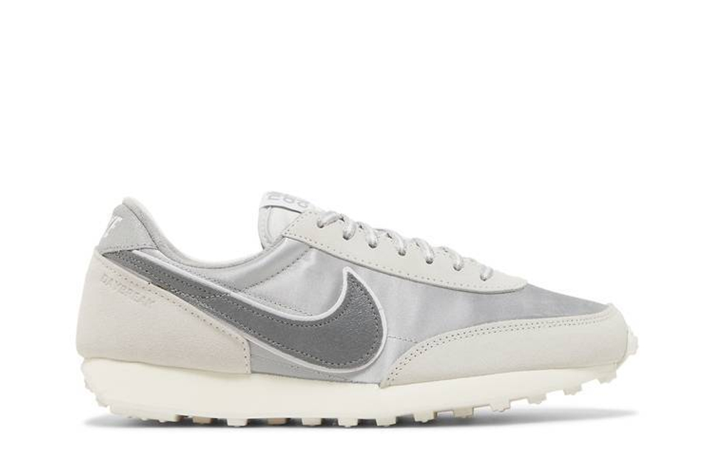 Кроссовки Nike Daybreak (Женская размерная сетка)