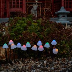 USL-S-830-PM020 MULTICOLOR MUSHROOMS SET12 Садовый светильник на солнечной батарее Разноцветные грибы. в комплекте из 12 штук. 12 светодиодов. Разноцветный свет. 1xАA Ni-Mh аккумулятор в-к. IP44. TM Uniel