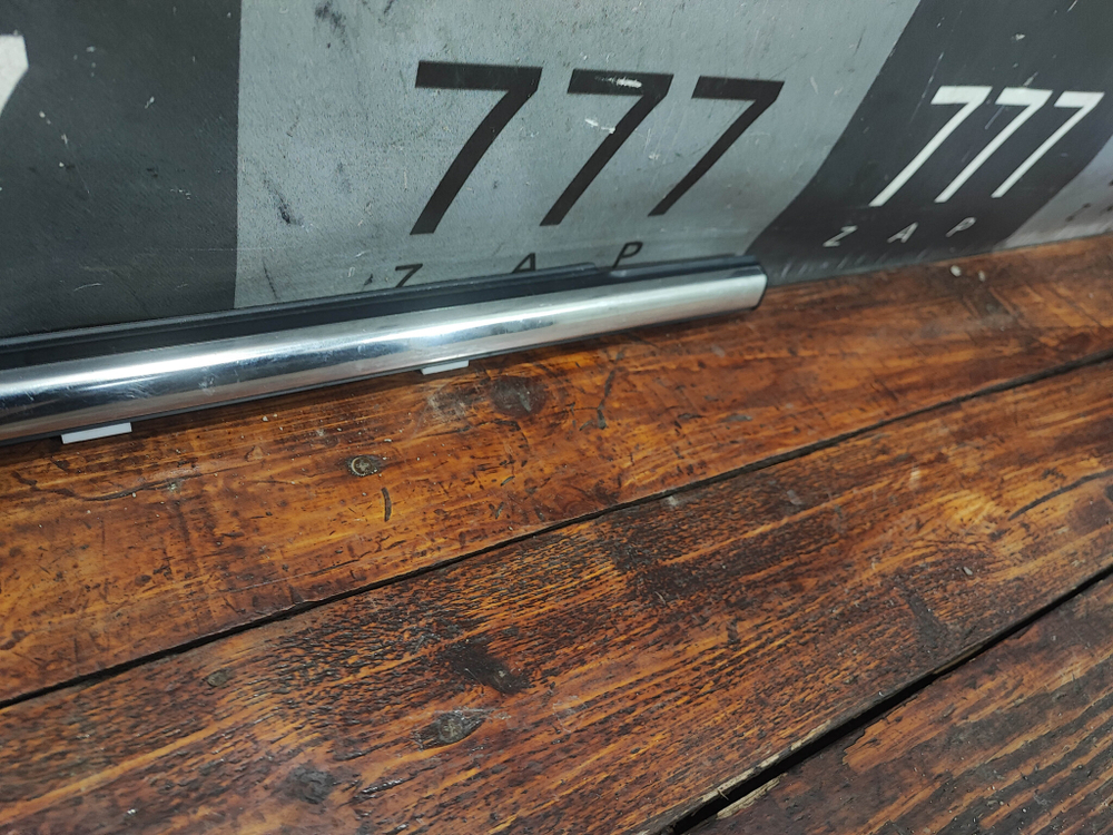 Молдинг стекла переднего правого Changan CS55PLUS 21-нв Б/У Оригинал S203F2704070201AA