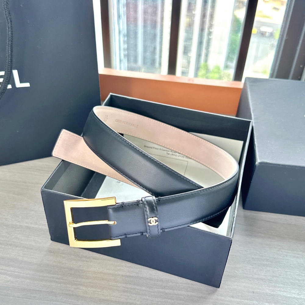 Ремень из гладкой телячьей кожи