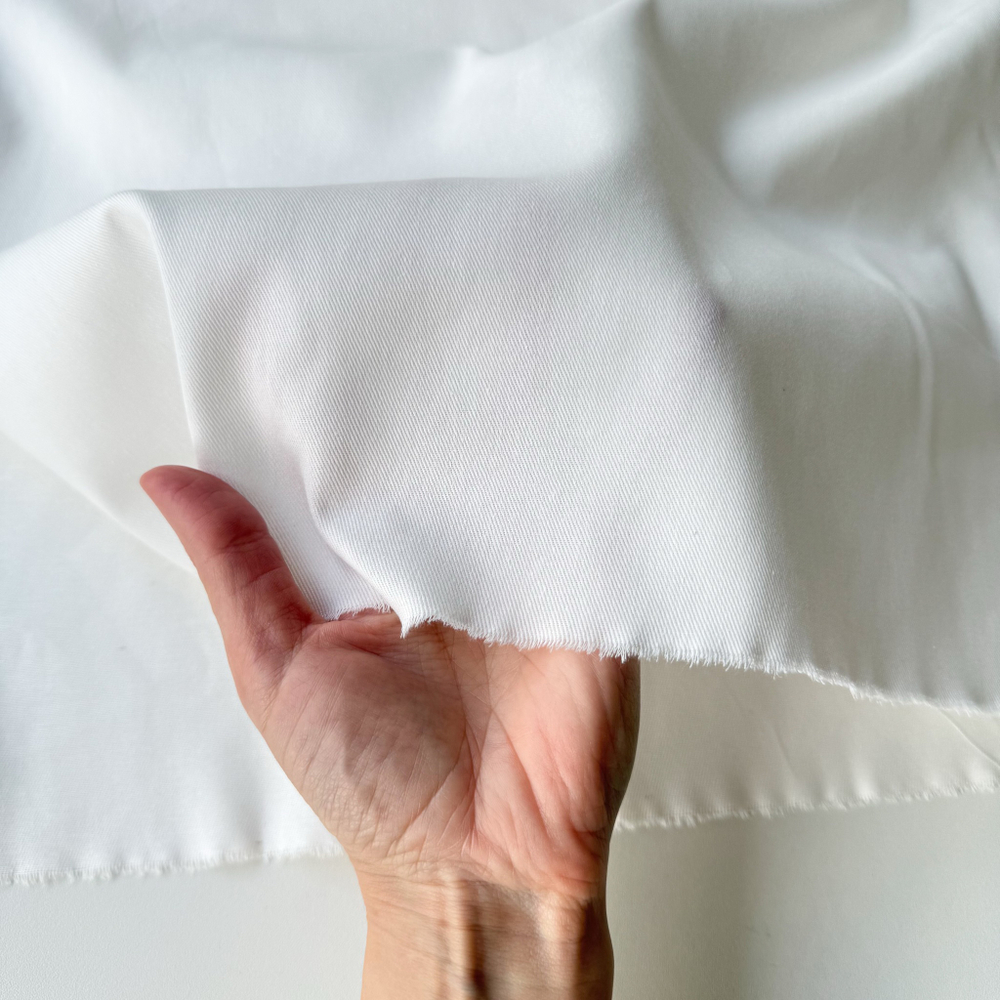 Джинса хлопковая (плотность 195 гр/м2) Молочная/Теплый белый цвет