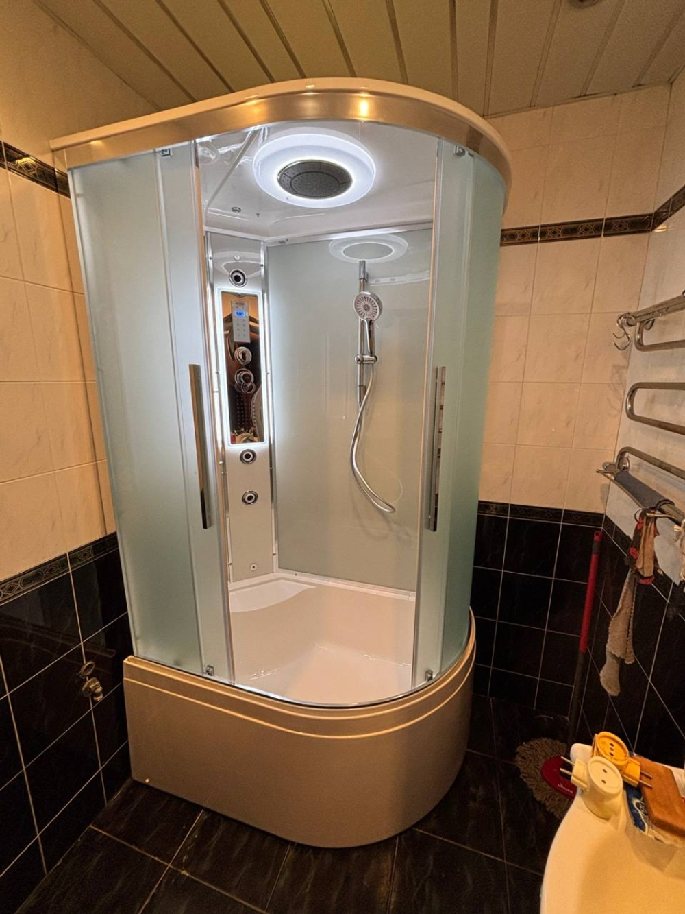 Душевая кабина AvaCan (АваКан) EM5812LLED с высоким поддоном, с ГМ, с электрикой и LED освещением, 120х80х220