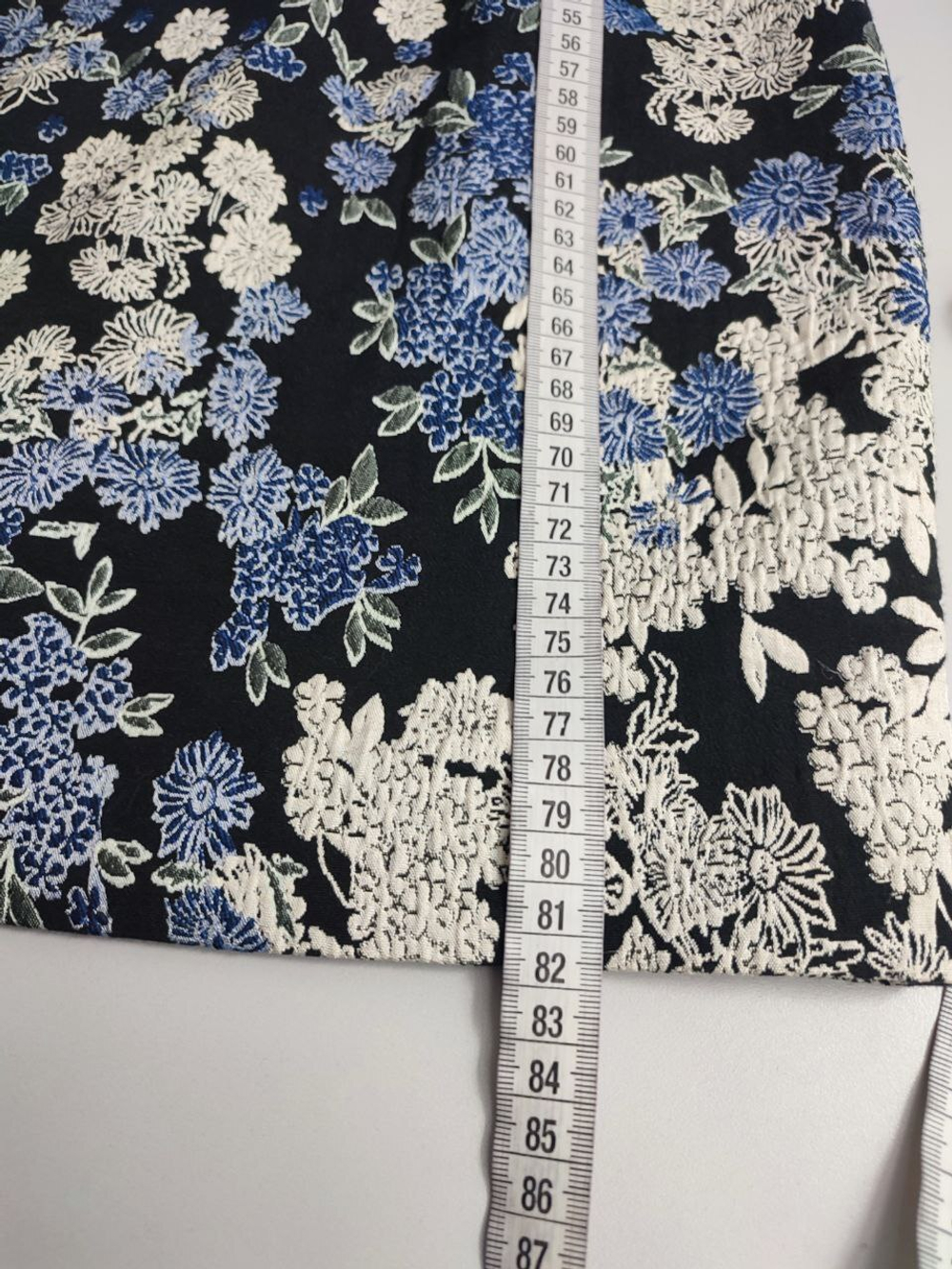 Платье H&M коктейльное 40 размер