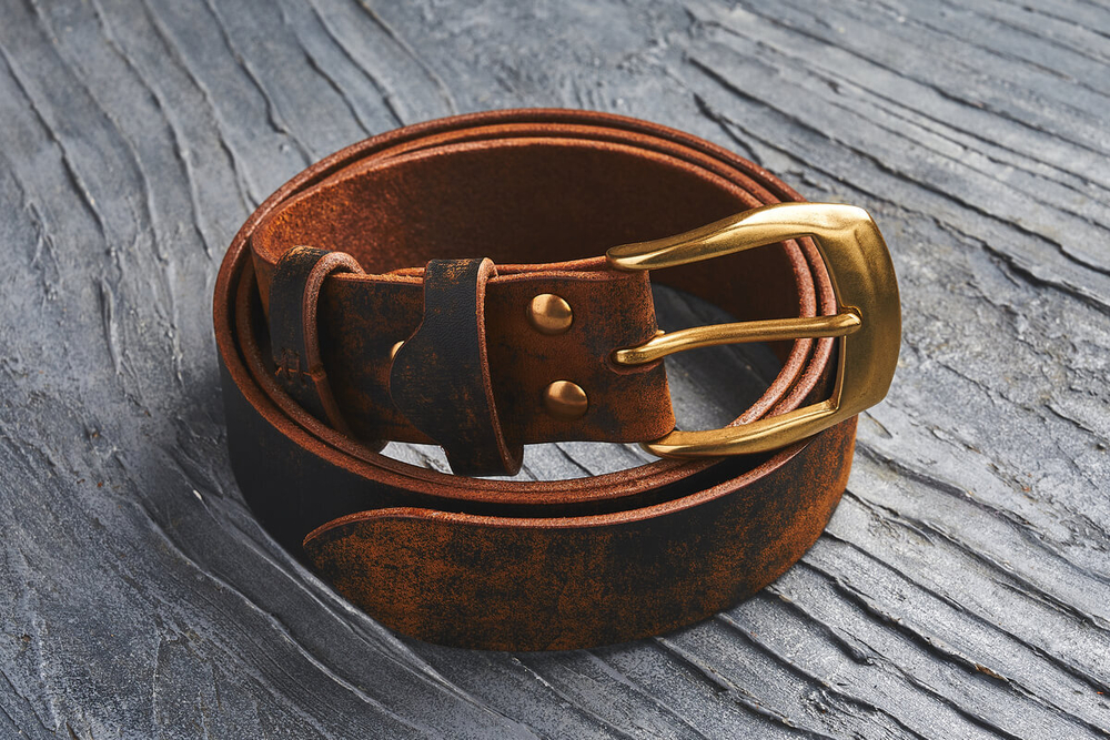 Ремень из гладкой итальянской кожи, цвет «песчаная буря», латунная пряжка