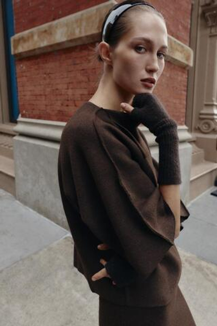 ZARA ВЯЗАНЫЙ ДЖЕМПЕР С ВОРОТНИКОМ НА ЛАЦКАНАХ, КОРИЧНЕВЫЙ