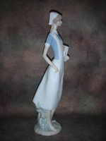 Статуэтка. Фарфор. Медсестра. Lladro. Испания