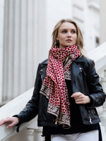 Легкий шарф-платок