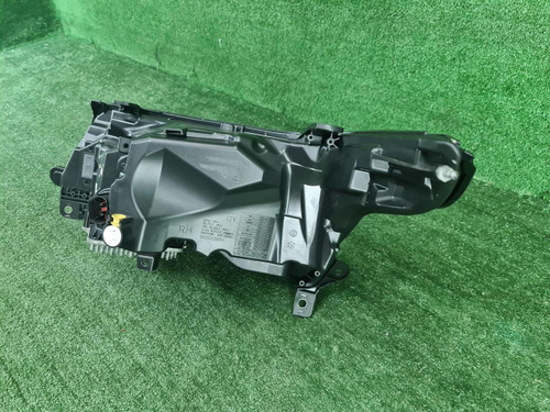 Фара правая Range Rover Sport 2 L494 (2017-2022) LED