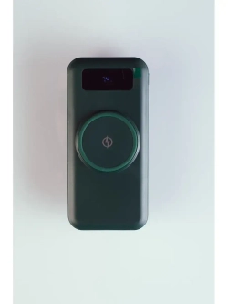 PowerBank 20000 mAh с 4 кабелями и беспроводной зарядкой