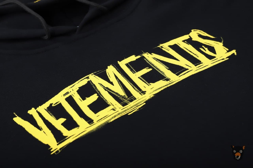 Худи Vetements "World Tour"