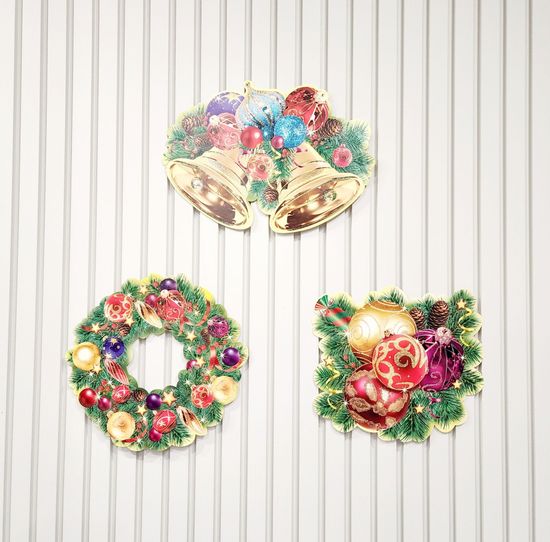 Плакаты и украшения на стену Новогодние на скотче